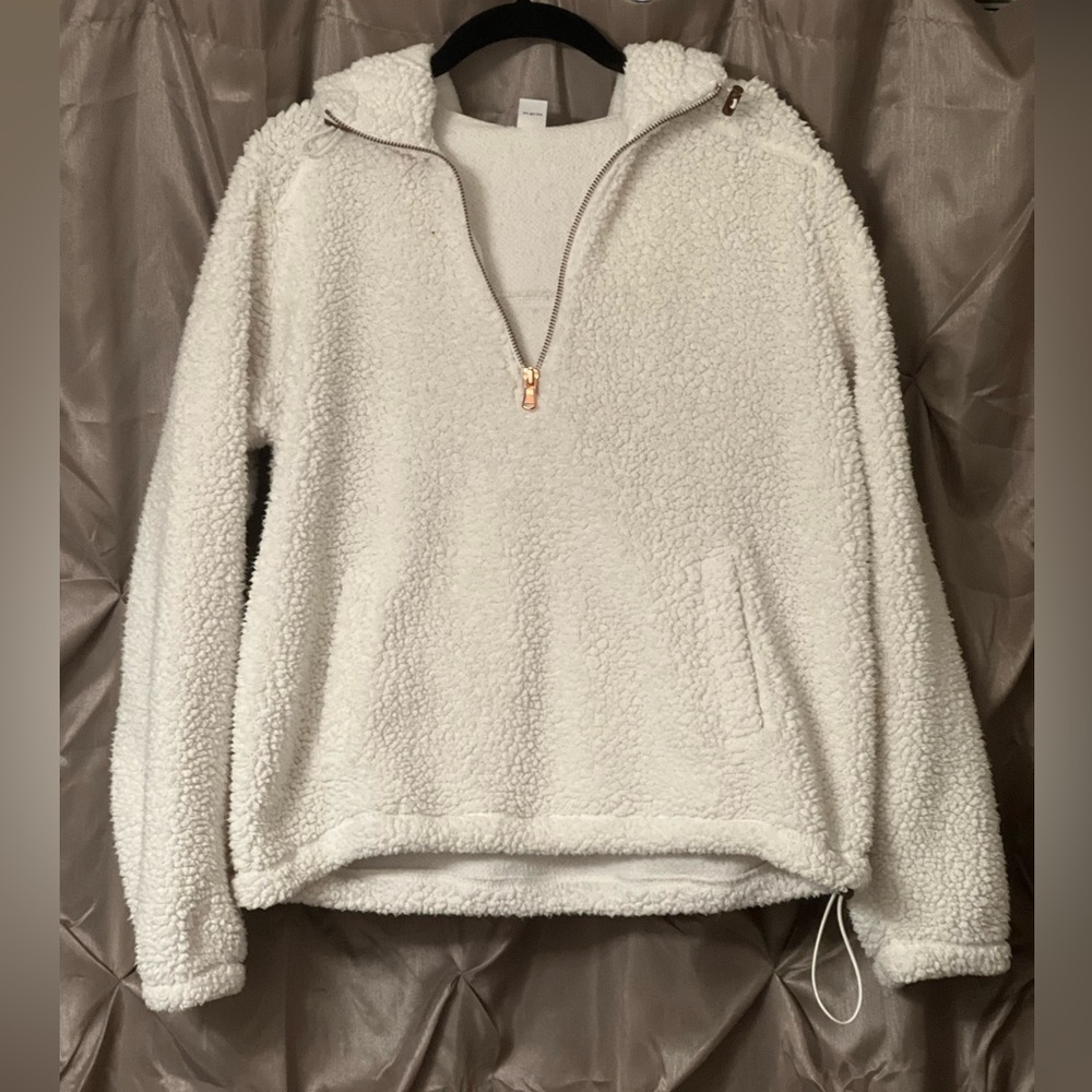 Old Navy Off-White Plush Pullover